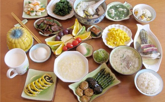 孕媽產(chǎn)后在美國坐月子的食譜