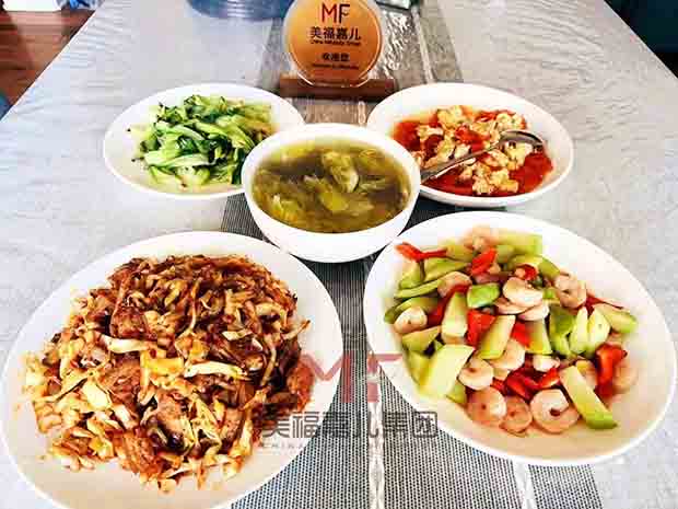 海外生子待產(chǎn)期的飲食攻略 